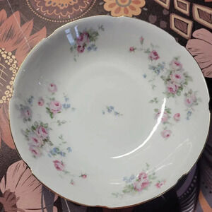 Leuchenburg White Pink Floral Porcelain Gold Trim Lightly Scalloped Salad Bowl